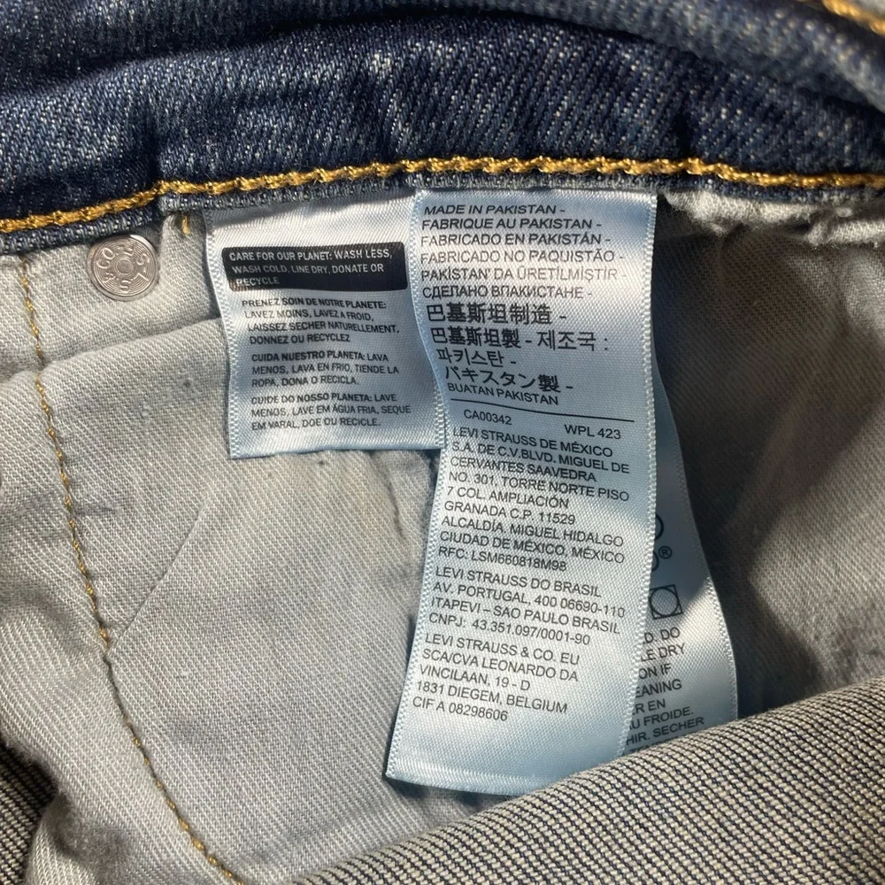 Levi's‎ Men's Straight Jeans in Mid Blue Wash
